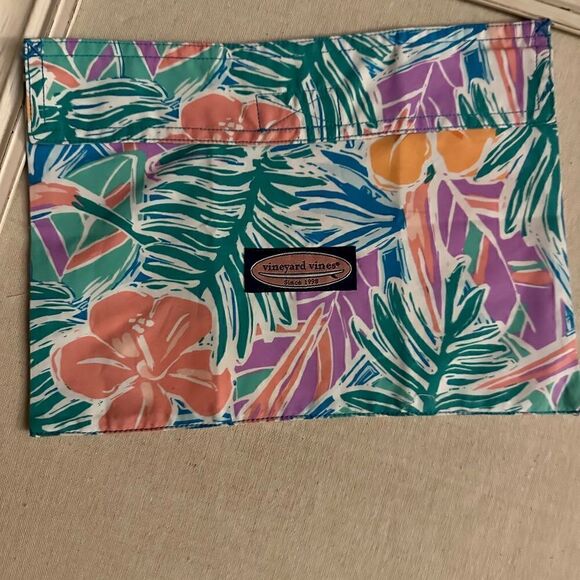 Vineyard Vines swimsuit material foldover pouches - set of 3 - Picture 5 of 10